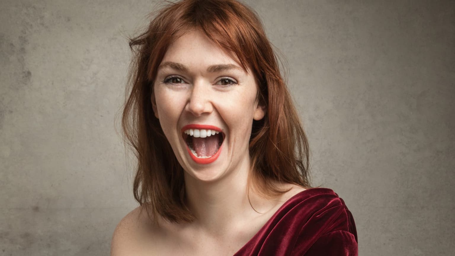Elf Lyons